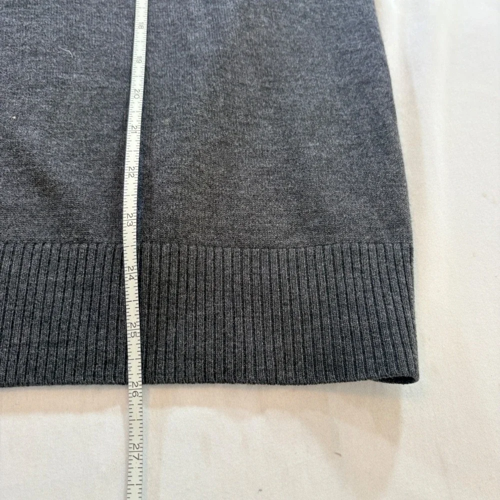 Banana Republic V-Neck Sweater Mens Large Gray Green Extra Fine Merino Wool